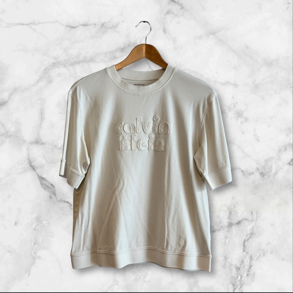 Calvin Klein | Embossed Logo Short Sleeve Sweatshirt Tee | Cream | Size S - Picture 2 of 16